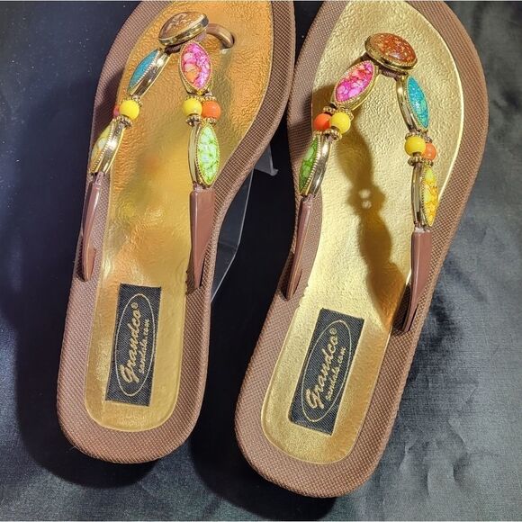 GRANDCO SANDAL WITH BEADS - Picture 6 of 13